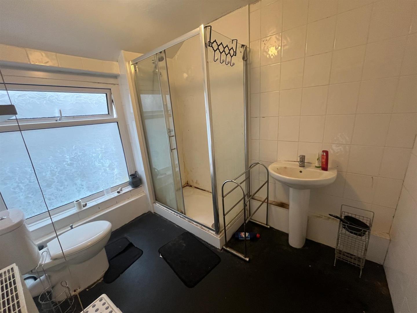 Beach Street, Sandfields, Swansea, SA1 3JP